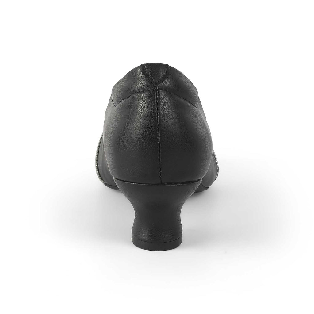 Women’s Elegant Black Low Heel Pumps