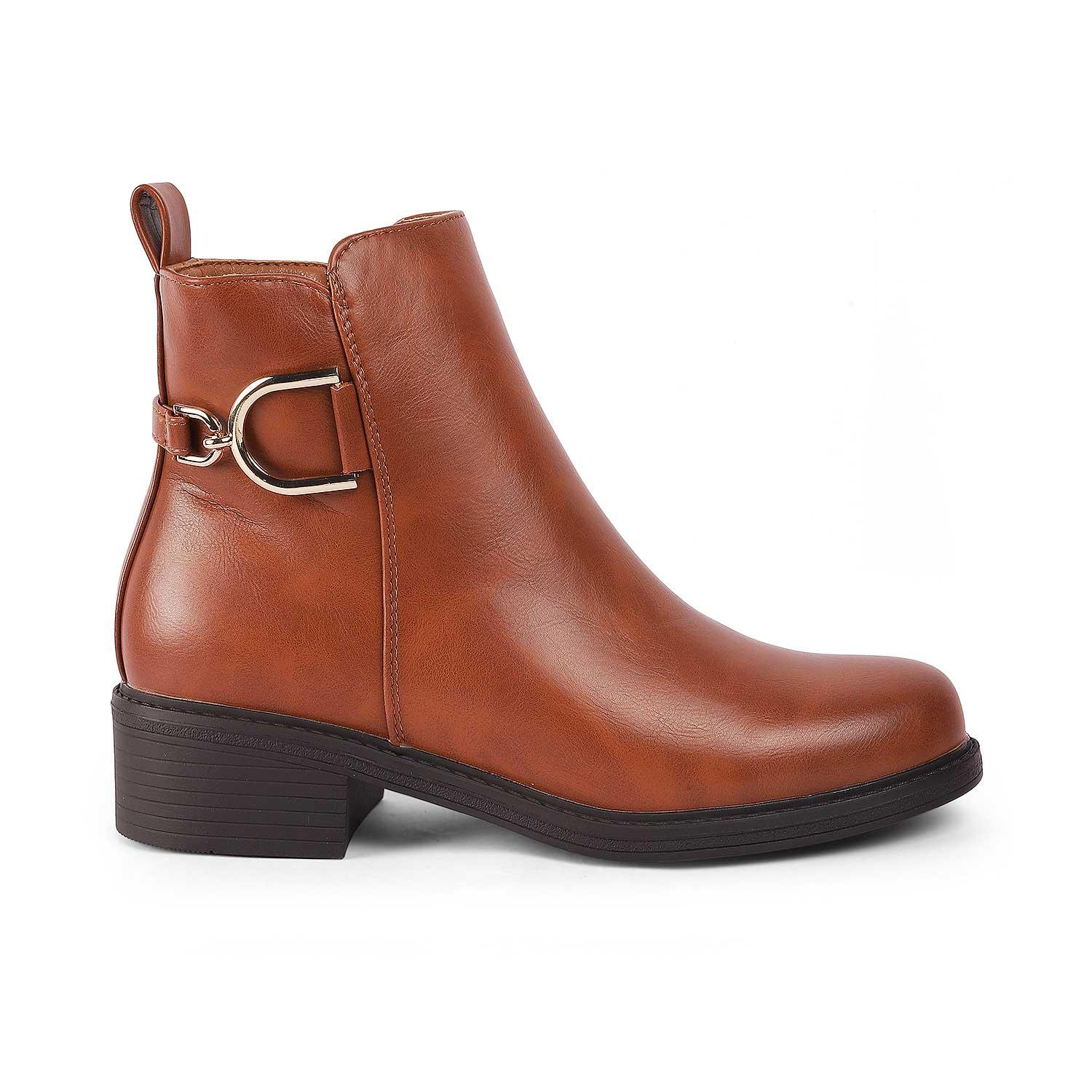 Women’s Buckle Accent Ankle Boots with Everyday Urban Style