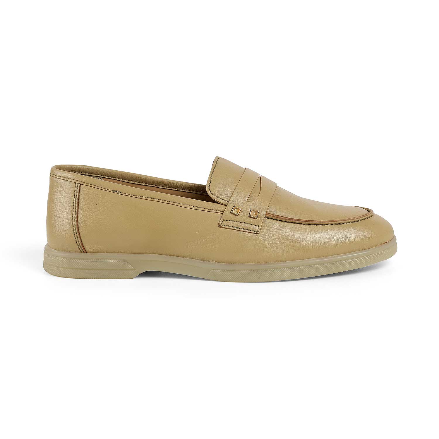 Women’s Loafers with Minimalist Stud Accent for Everyday Comfort