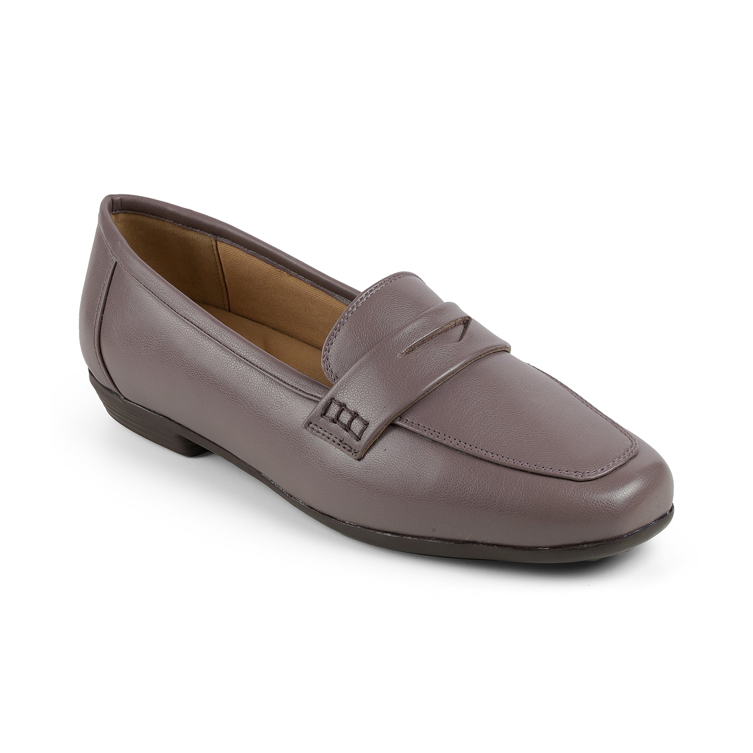 Women’s Penny Loafers with Timeless Comfort and Clean Styling