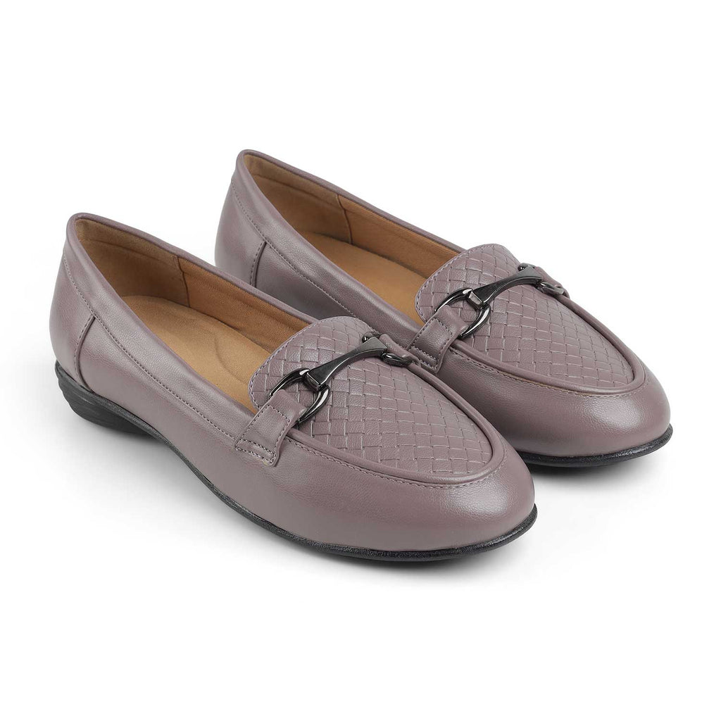 Women’s Classic Slip-On Loafers with Comfort Support