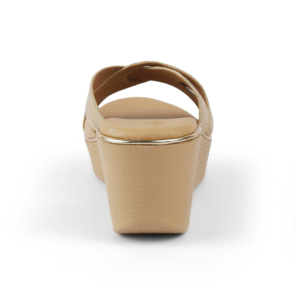 Women’s Chic Gold Wedge Sandals