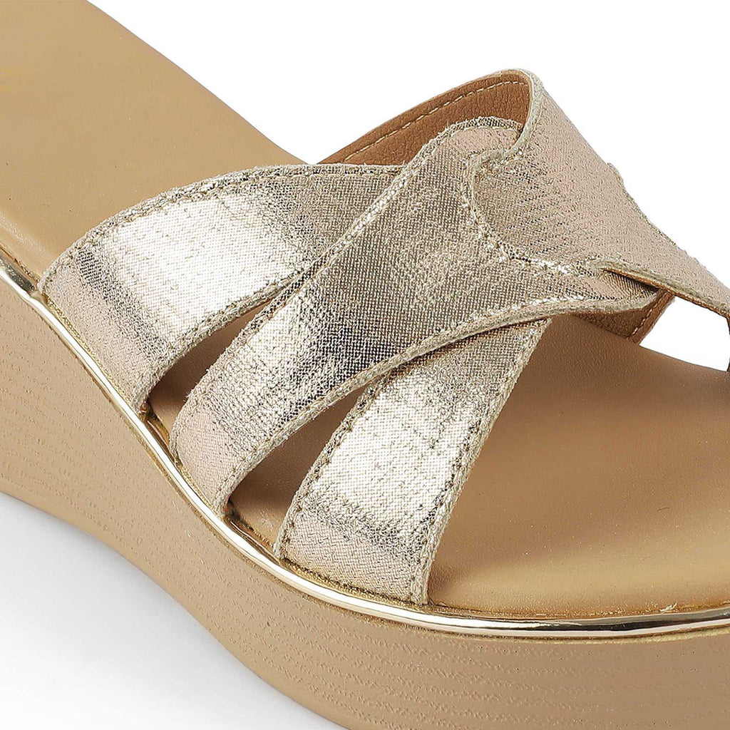 Women’s Chic Gold Wedge Sandals
