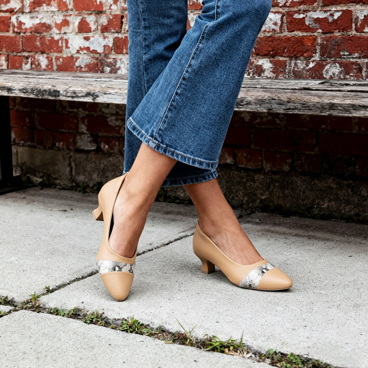 Women’s Elegant Beige Kitten Heel Pumps